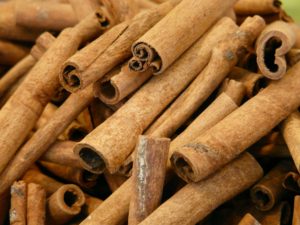 cinnamon sticks