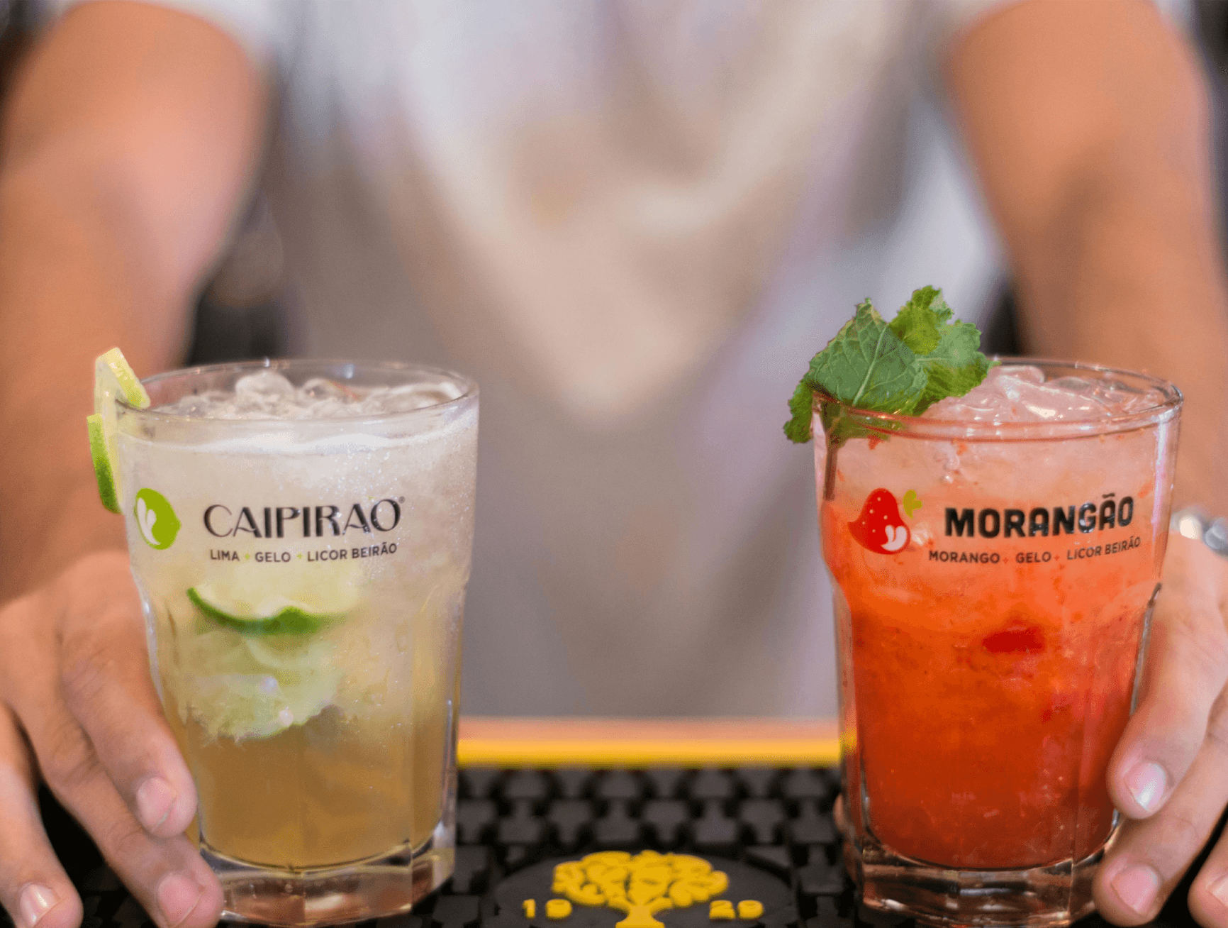 Rum cocktails made with bulk rum